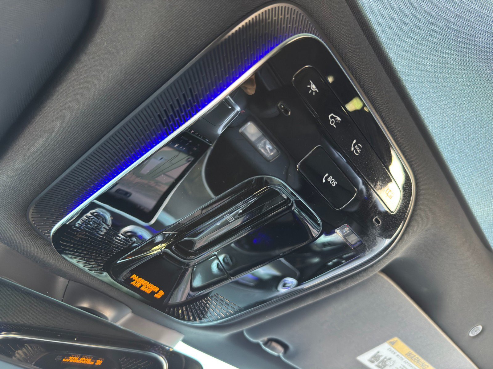 Used 2025 Mercedes-Benz GLC 63 AMG S w/ Driver Assistance Package image 40