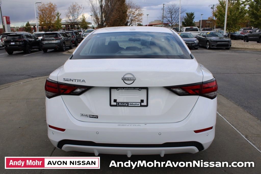 New 2025 Nissan Sentra SV image 4