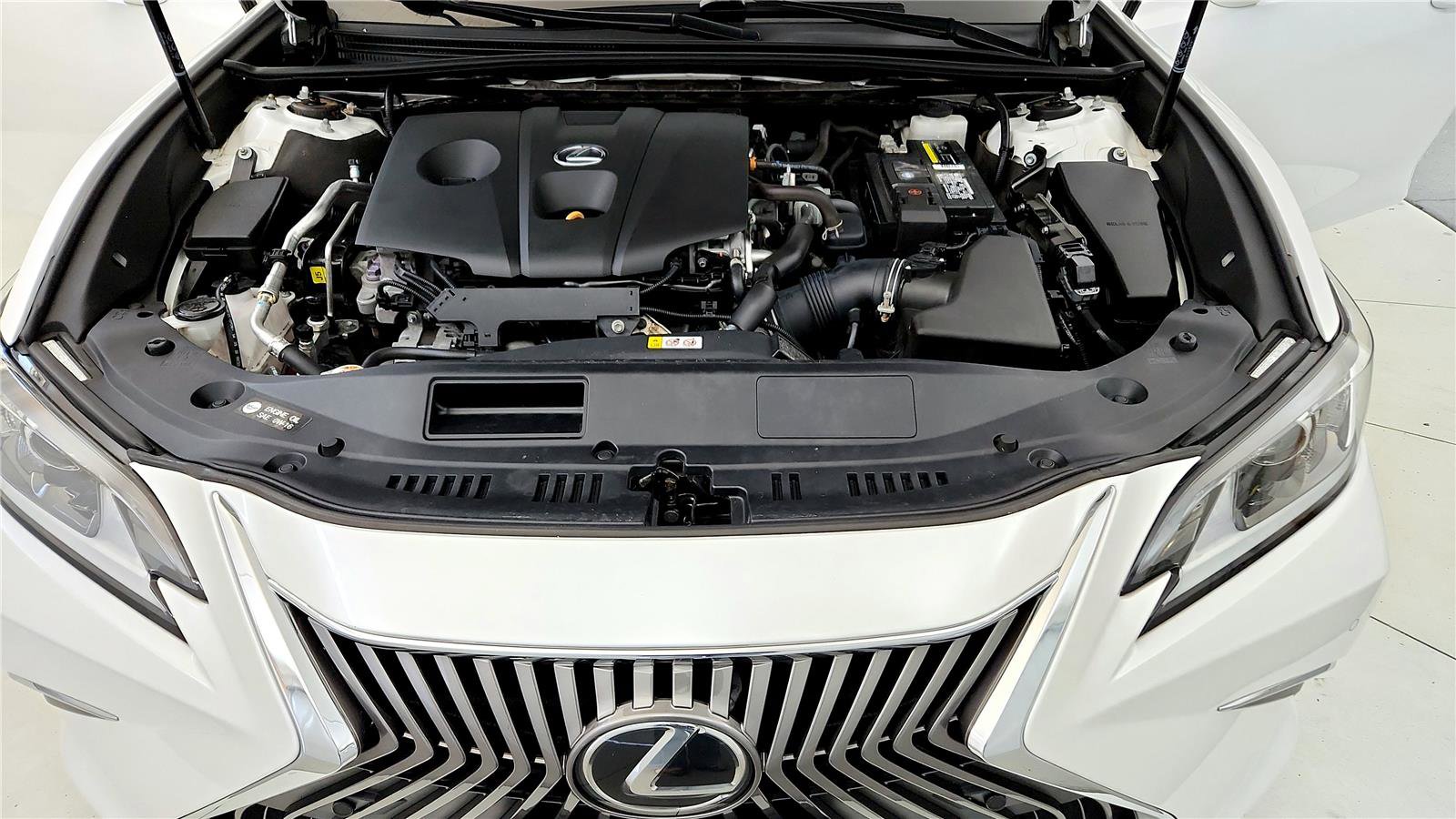 Used 2021 Lexus ES 250 w/ Premium Package AWD/4WD image 11