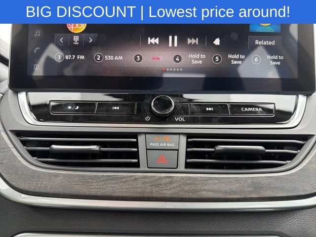 Used 2025 Nissan Altima 2.5 SL FWD image 28