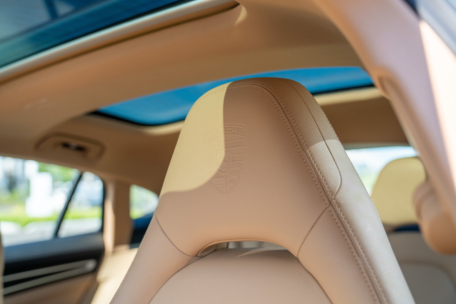 Certified 2023 Porsche Panamera 4 AWD/4WD image 14