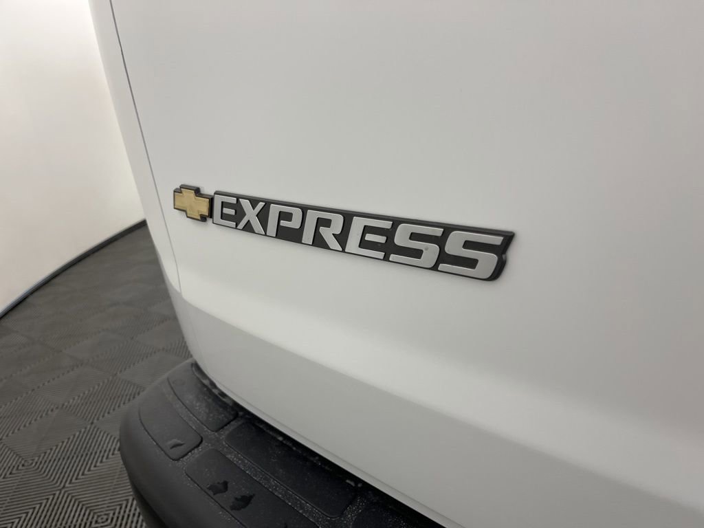 New 2026 Chevrolet Express 3500 LS RWD image 19