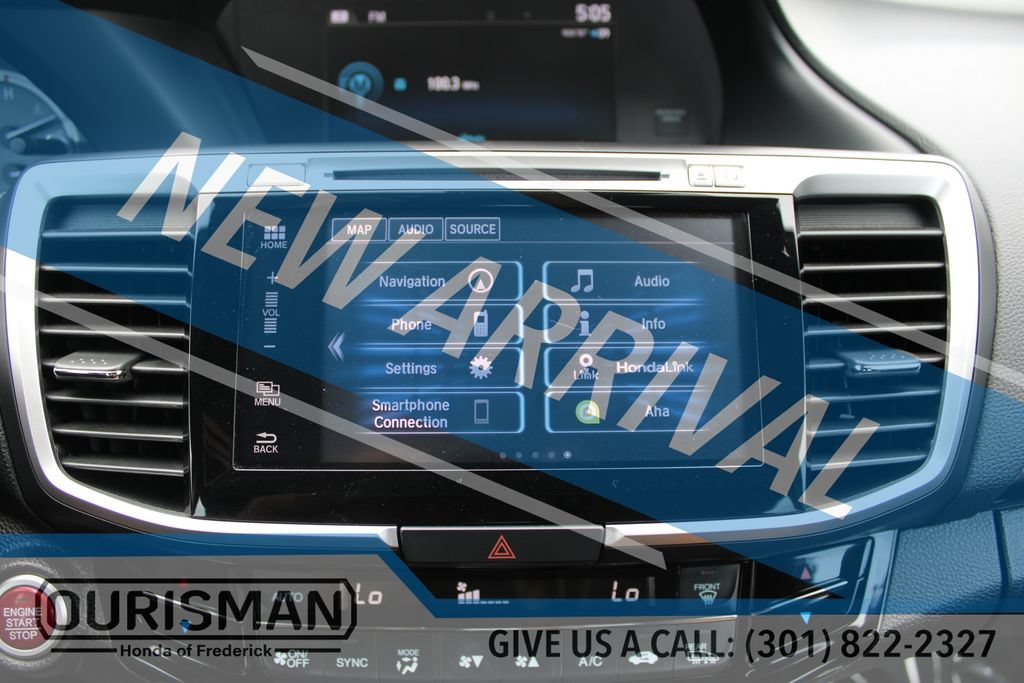 Used 2017 Honda Accord Touring image 24