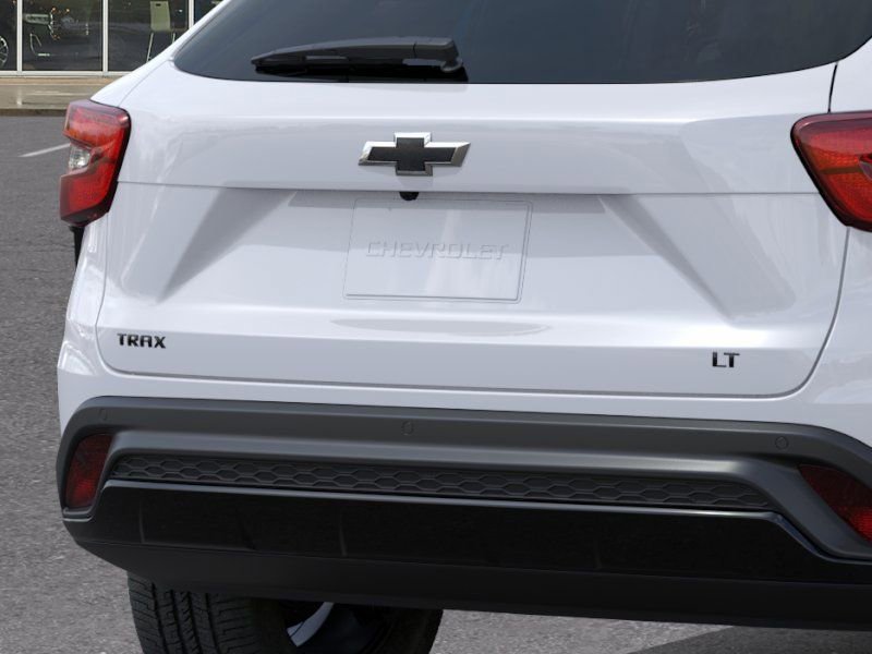 New 2026 Chevrolet Trax LT w/ Driver Confidence Package FWD image 14
