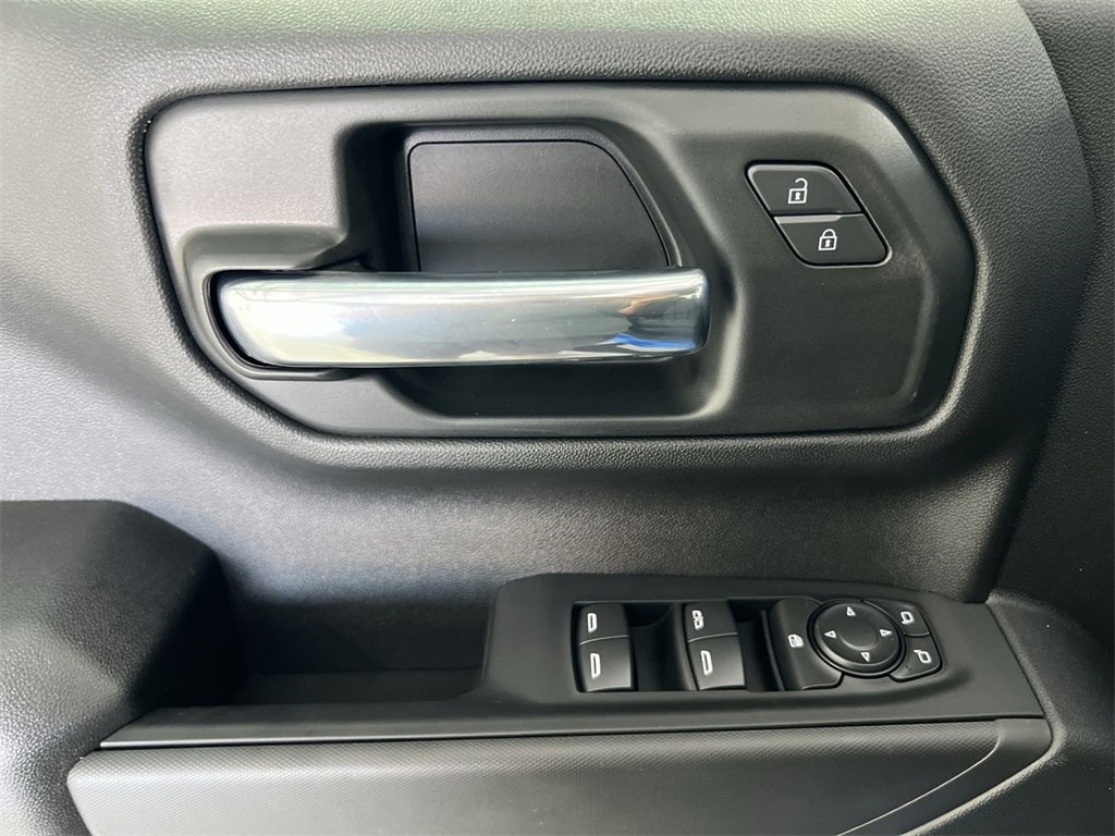 New 2026 Chevrolet Silverado 1500 Custom w/ Turbomax Blackout Package image 20