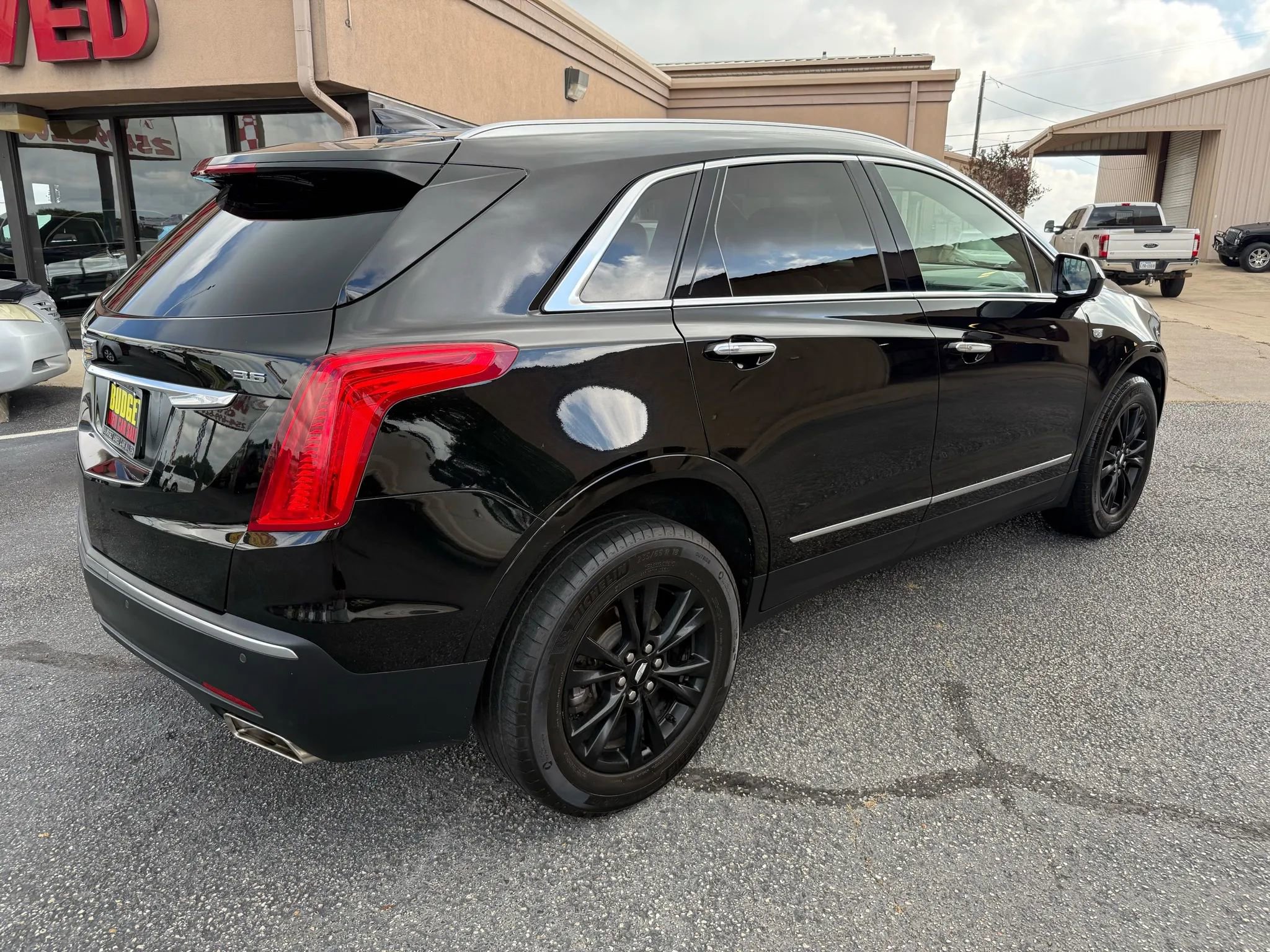 Used 2019 Cadillac XT5 Premium Luxury image 5