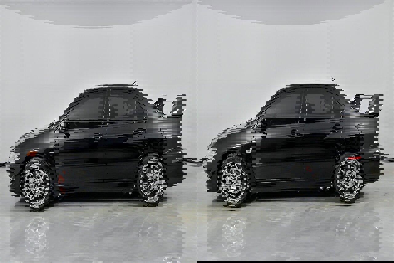 Used 2003 Mitsubishi Lancer Evolution image 8