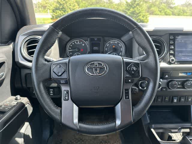 Used 2021 Toyota Tacoma TRD Off-Road w/ Technology Package image 7