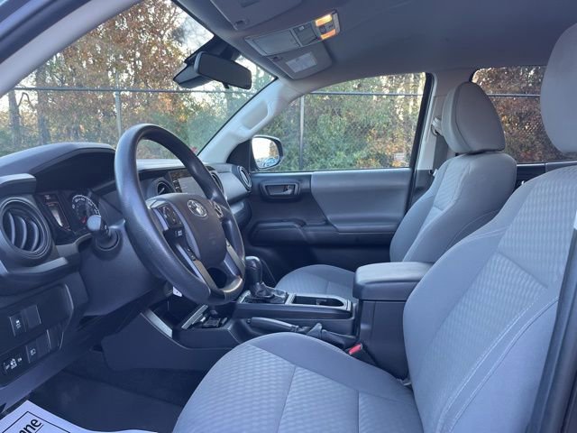 Used 2022 Toyota Tacoma SR image 13