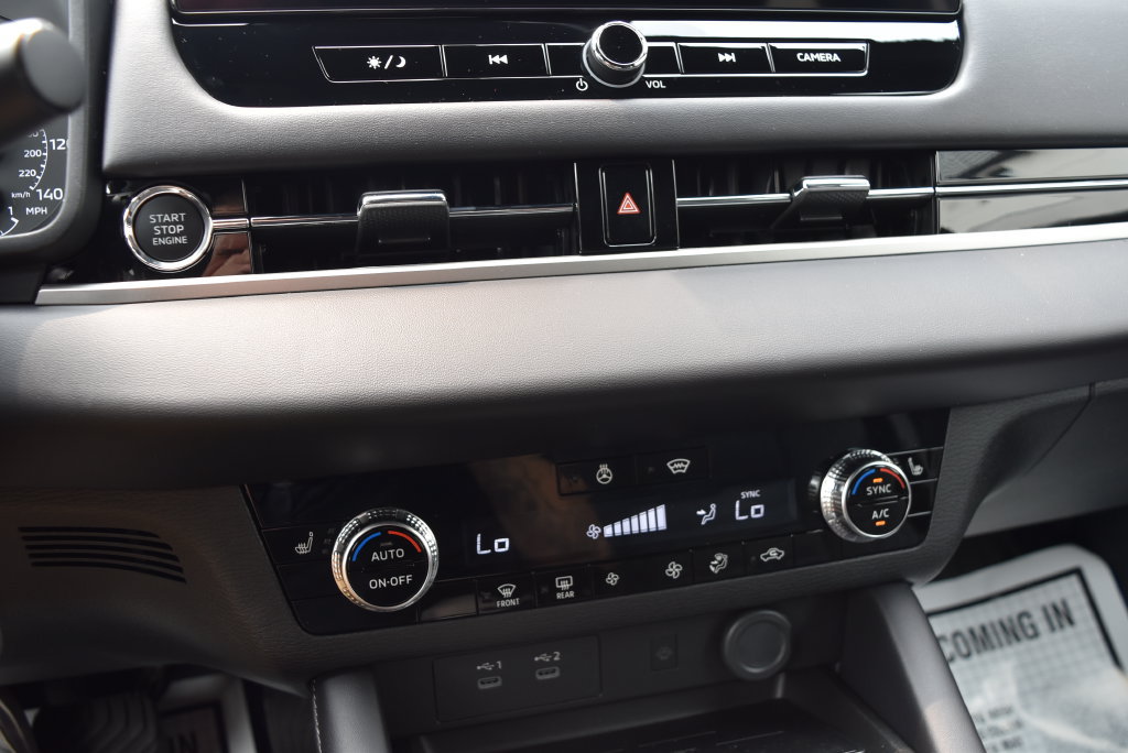 New 2026 Mitsubishi Outlander LE AWD/4WD image 18