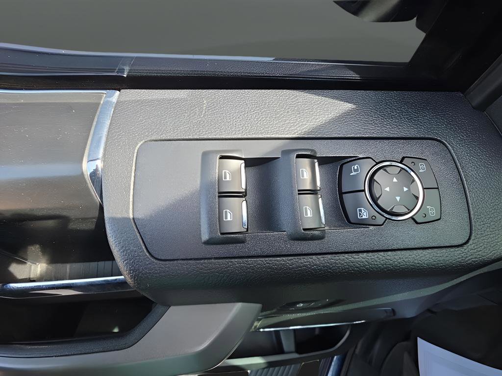 Used 2018 Ford F150 Platinum w/ Equipment Group 701A Luxury image 11