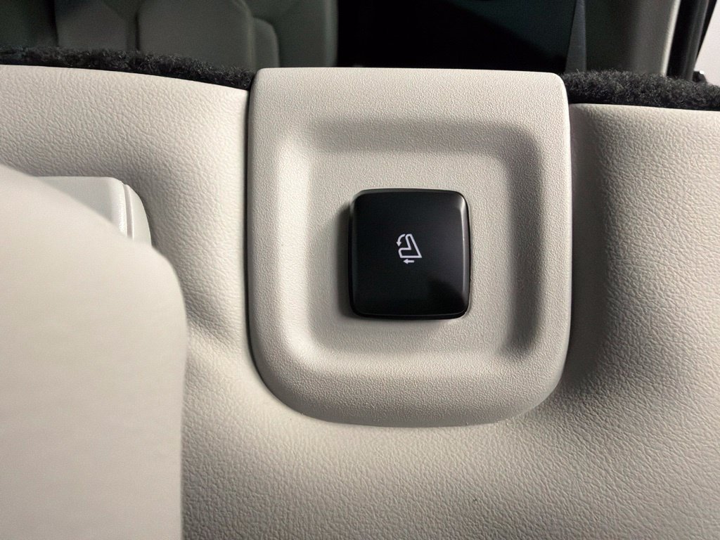New 2027 Lincoln Aviator AWD image 36