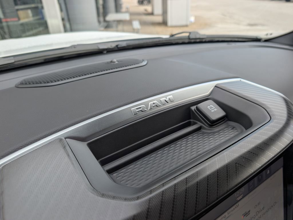 New 2026 RAM 1500 4x4 Crew Cab image 28