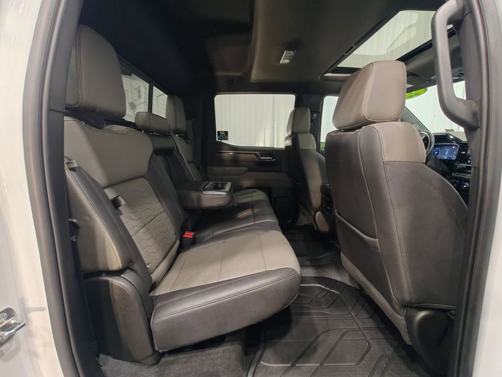Used 2022 Chevrolet Silverado 1500 ZR2 w/ Technology Package image 37