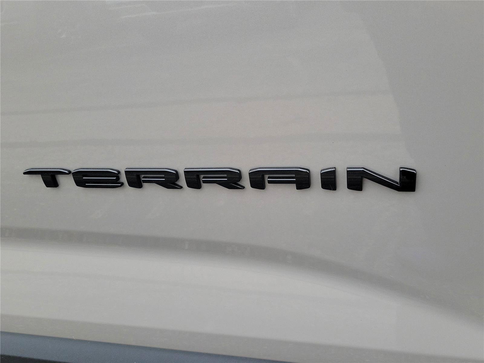 New 2026 GMC Terrain Elevation w/ Elevation Premium Package FWD image 7