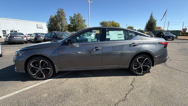 New 2025 Nissan Altima 2.5 SR image 7