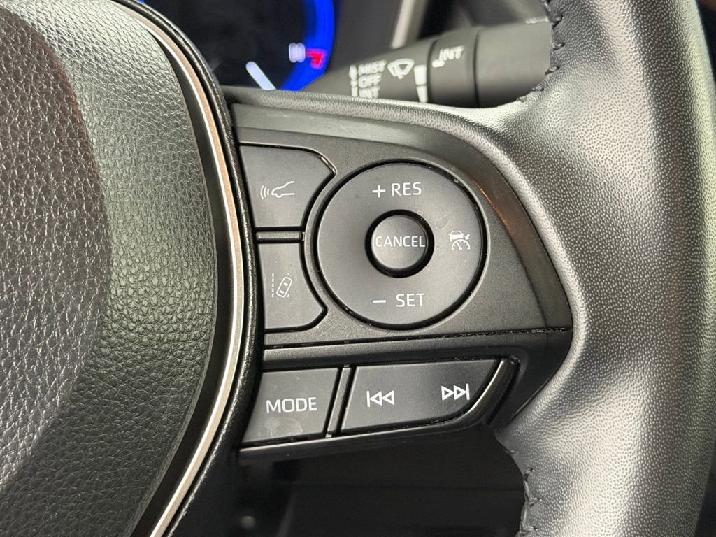 Certified 2022 Toyota Corolla XSE image 26