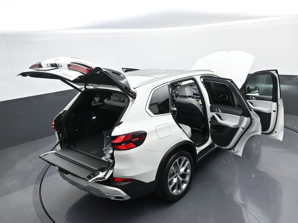 New 2026 BMW X5 xDrive40i image 44