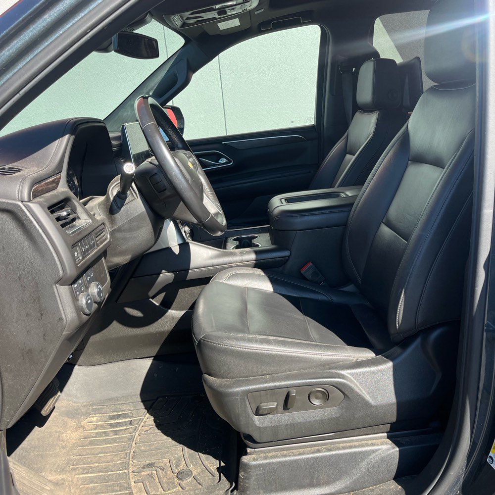 Used 2021 Chevrolet Tahoe LT w/ Rear Media and Nav Package AWD/4WD image 4