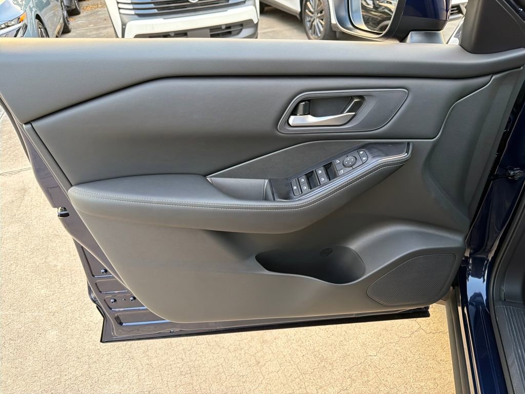 New 2026 Nissan Rogue SV image 16