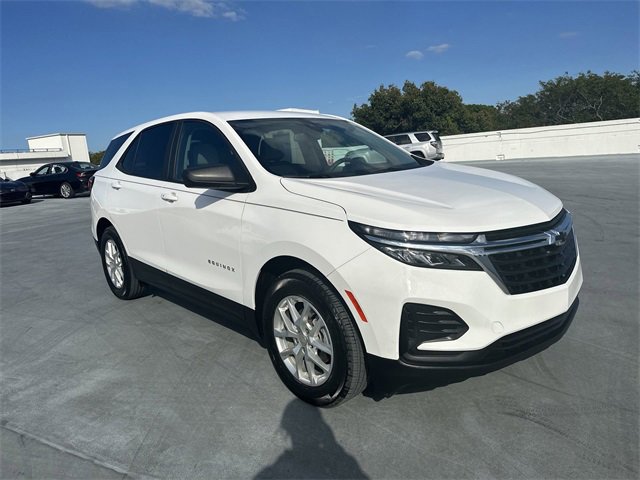 Used 2023 Chevrolet Equinox LS w/ LS Convenience Package image 12