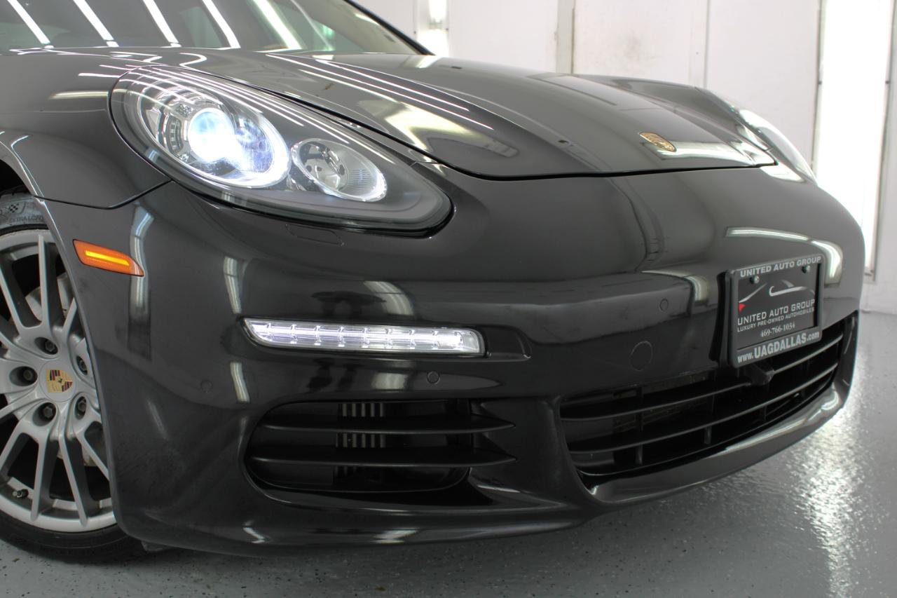 Used 2014 Porsche Panamera S image 22