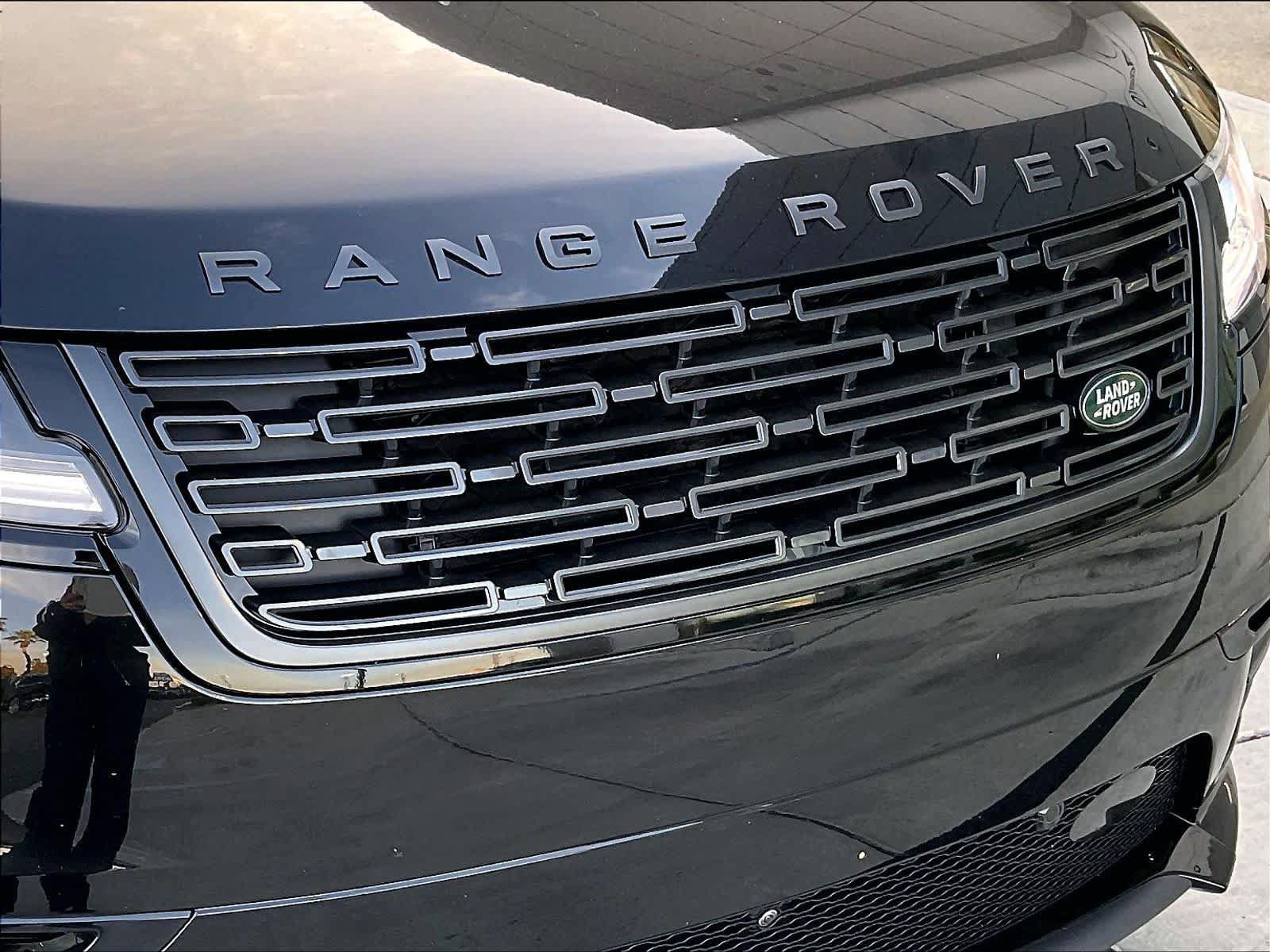 Used 2026 Land Rover Range Rover Velar Dynamic SE AWD/4WD image 31