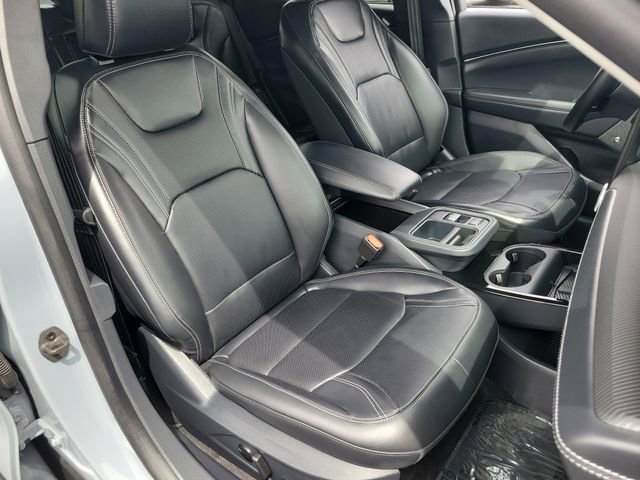 Certified 2025 Ford Mustang Mach-E Premium RWD image 25