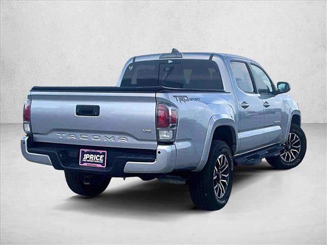 Used 2022 Toyota Tacoma TRD Sport w/ Technology Package RWD image 2