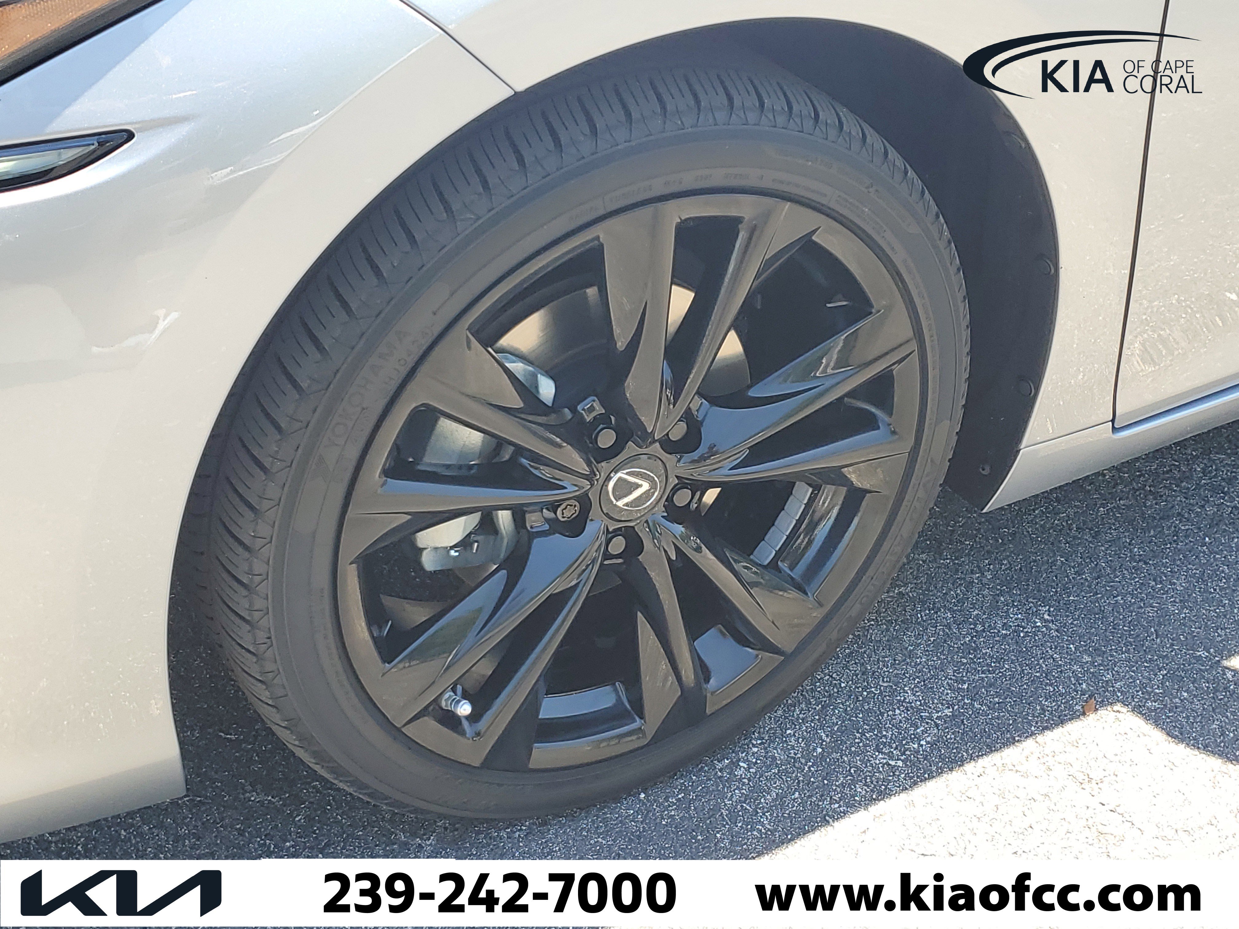 Used 2023 Lexus ES 350 F Sport w/ Accessory Package (Z2) FWD image 7