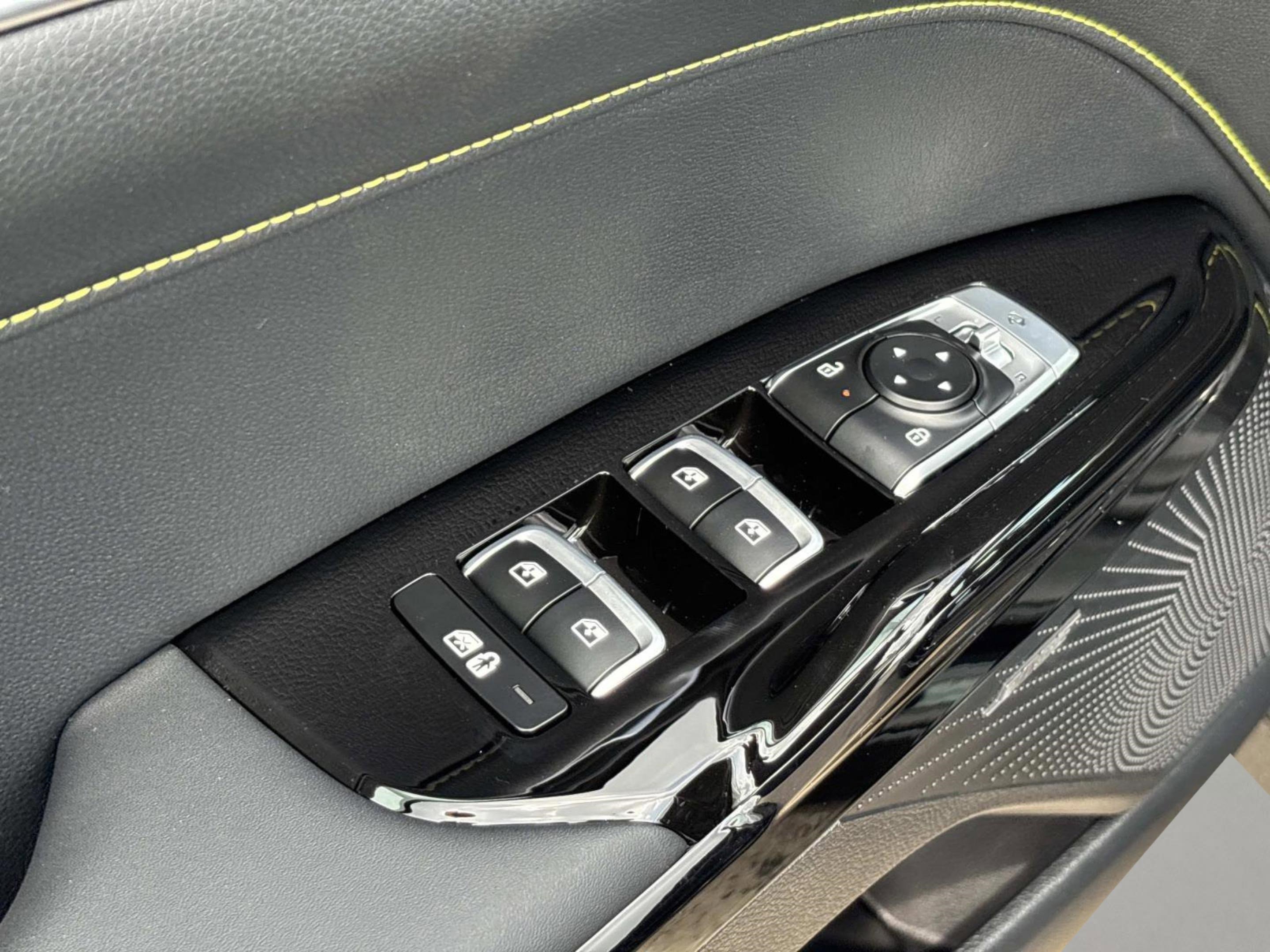 New 2026 Kia K5 GT FWD image 17