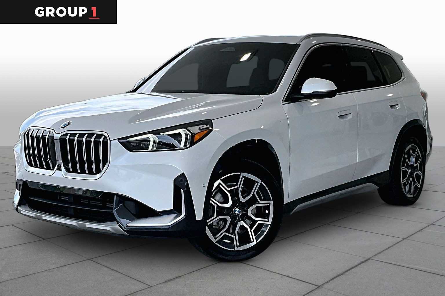 Used 2025 BMW X1 xDrive28i w/ Technology Package AWD/4WD image 1