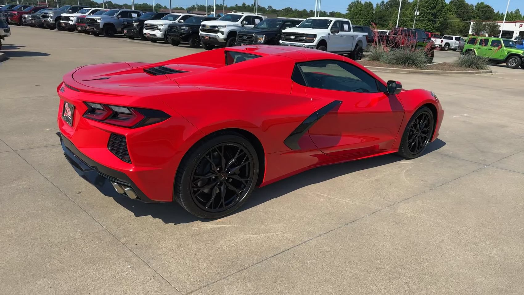 Used 2024 Chevrolet Corvette Stingray Preferred Conv w/ 2LT RWD image 9