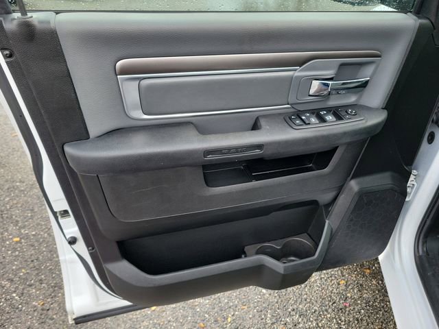 Used 2024 RAM 1500 Classic SLT image 19