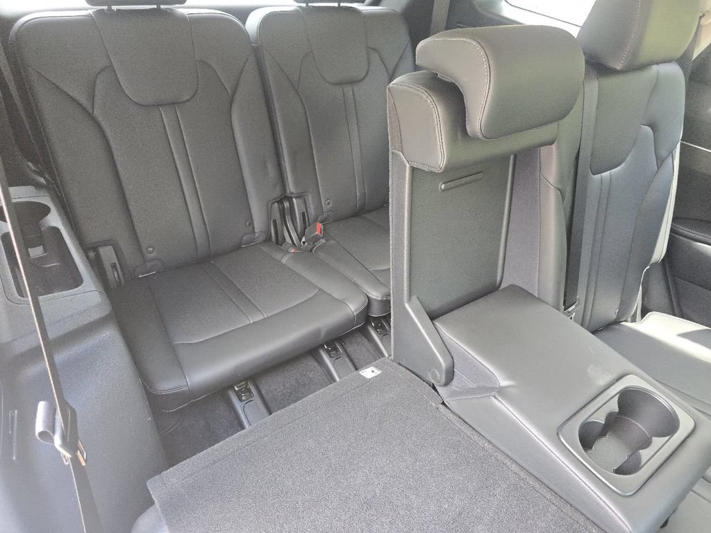 Used 2023 Kia Sorento S FWD image 20