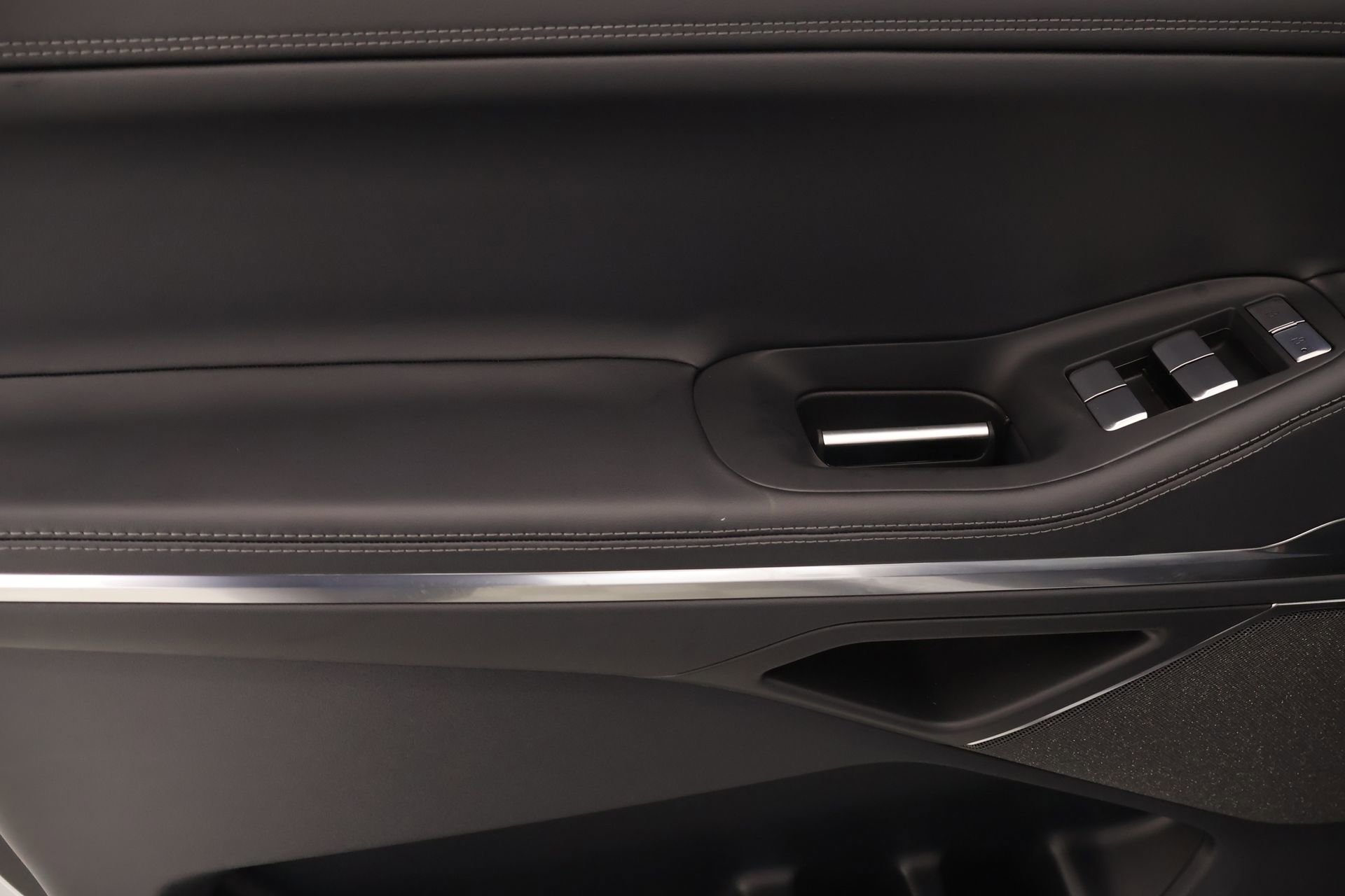 New 2026 Lincoln Navigator Reserve image 16