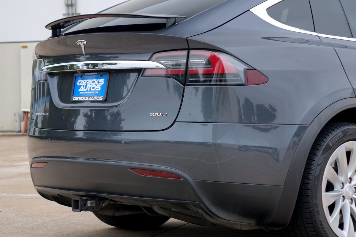 Used 2018 Tesla Model X 100D AWD/4WD image 33