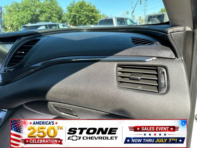 Used 2014 Chevrolet Impala LTZ FWD image 26
