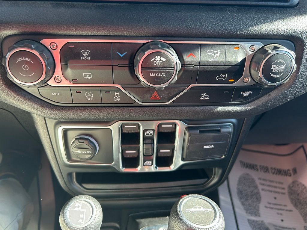 Used 2024 Jeep Gladiator Sport image 25