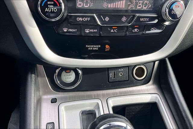 Used 2018 Nissan Murano SV AWD/4WD image 15