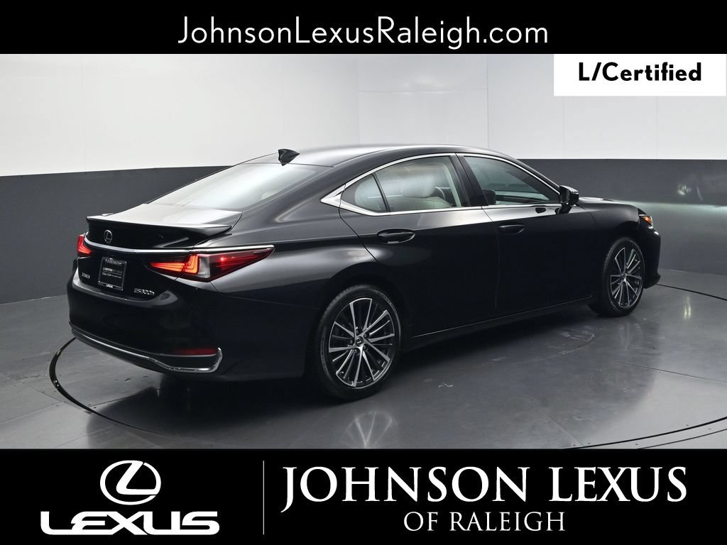 Certified 2024 Lexus ES 300h w/ Premium Package FWD image 9