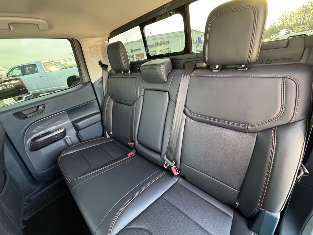 Used 2025 Ford Maverick Tremor image 11