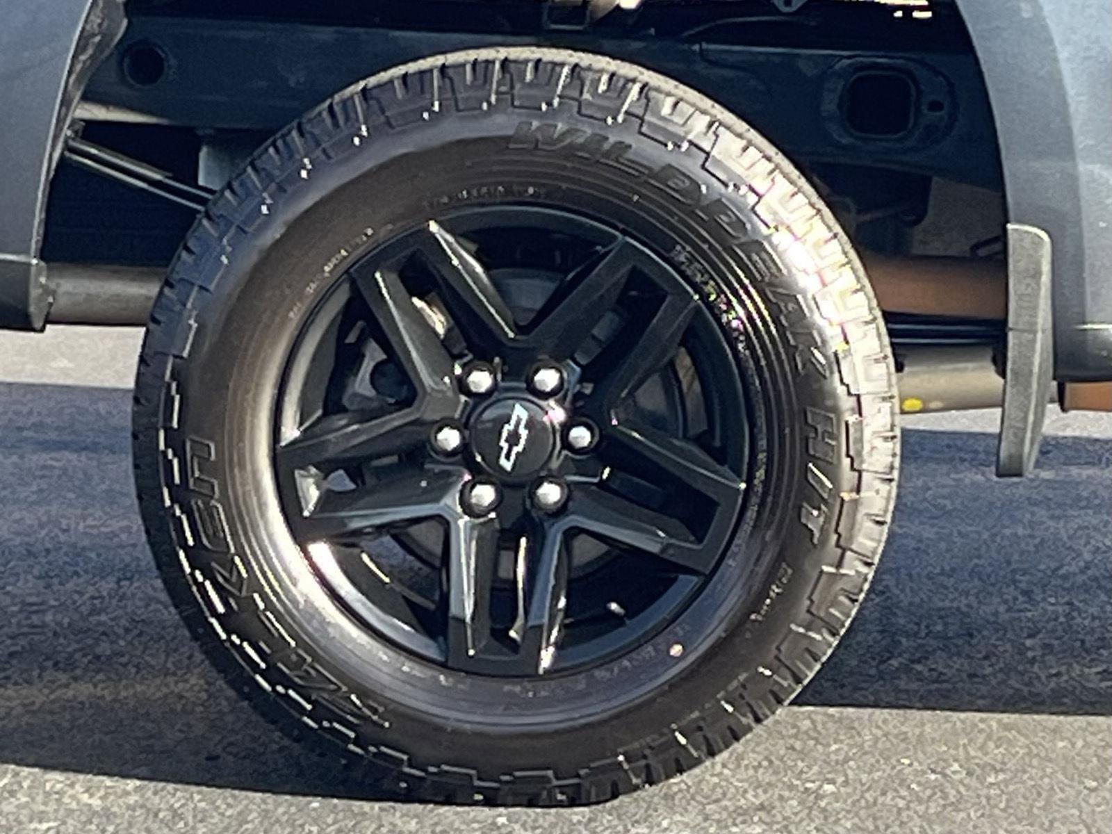 Used 2020 Chevrolet Silverado 1500 Custom Trail Boss w/ Custom Convenience Package image 30