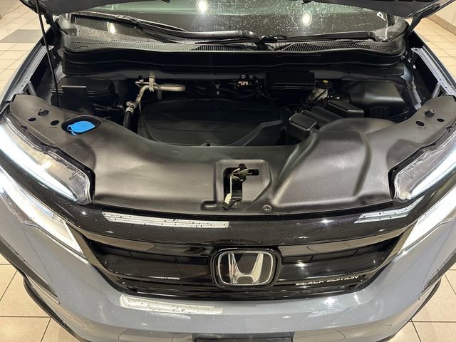 Used 2022 Honda Pilot Black Edition image 2