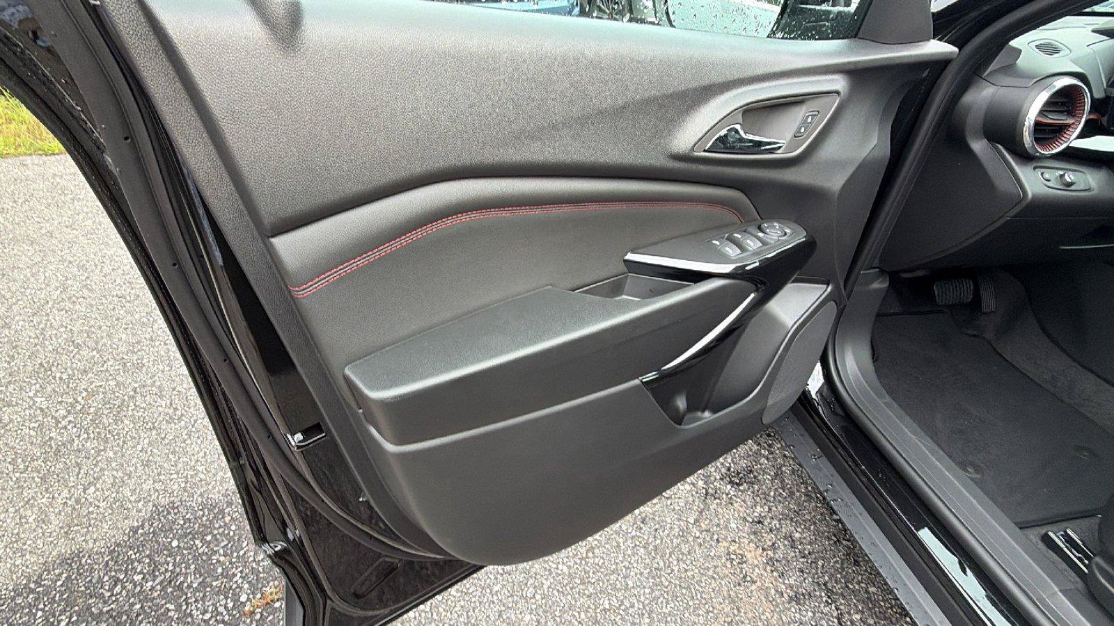 New 2026 Chevrolet Trax RS w/ Driver Confidence Package FWD image 14