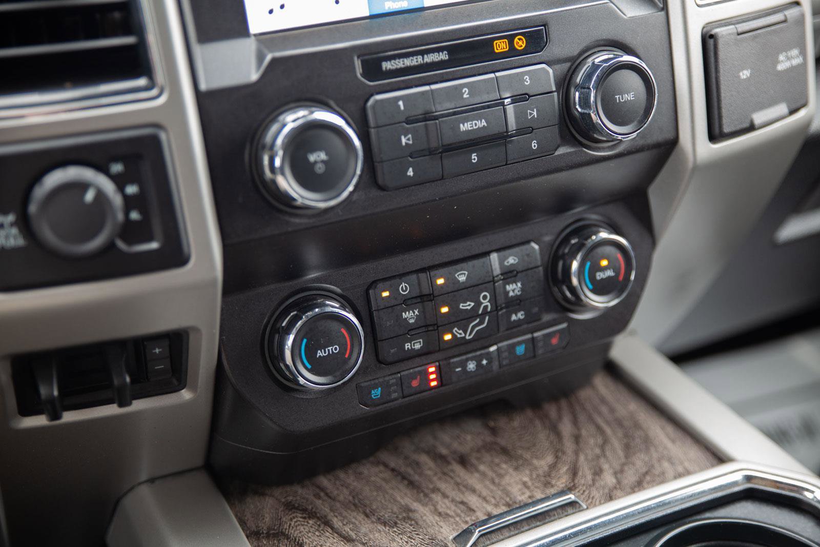 Used 2019 Ford F250 Lariat w/ Lariat Value Package image 15