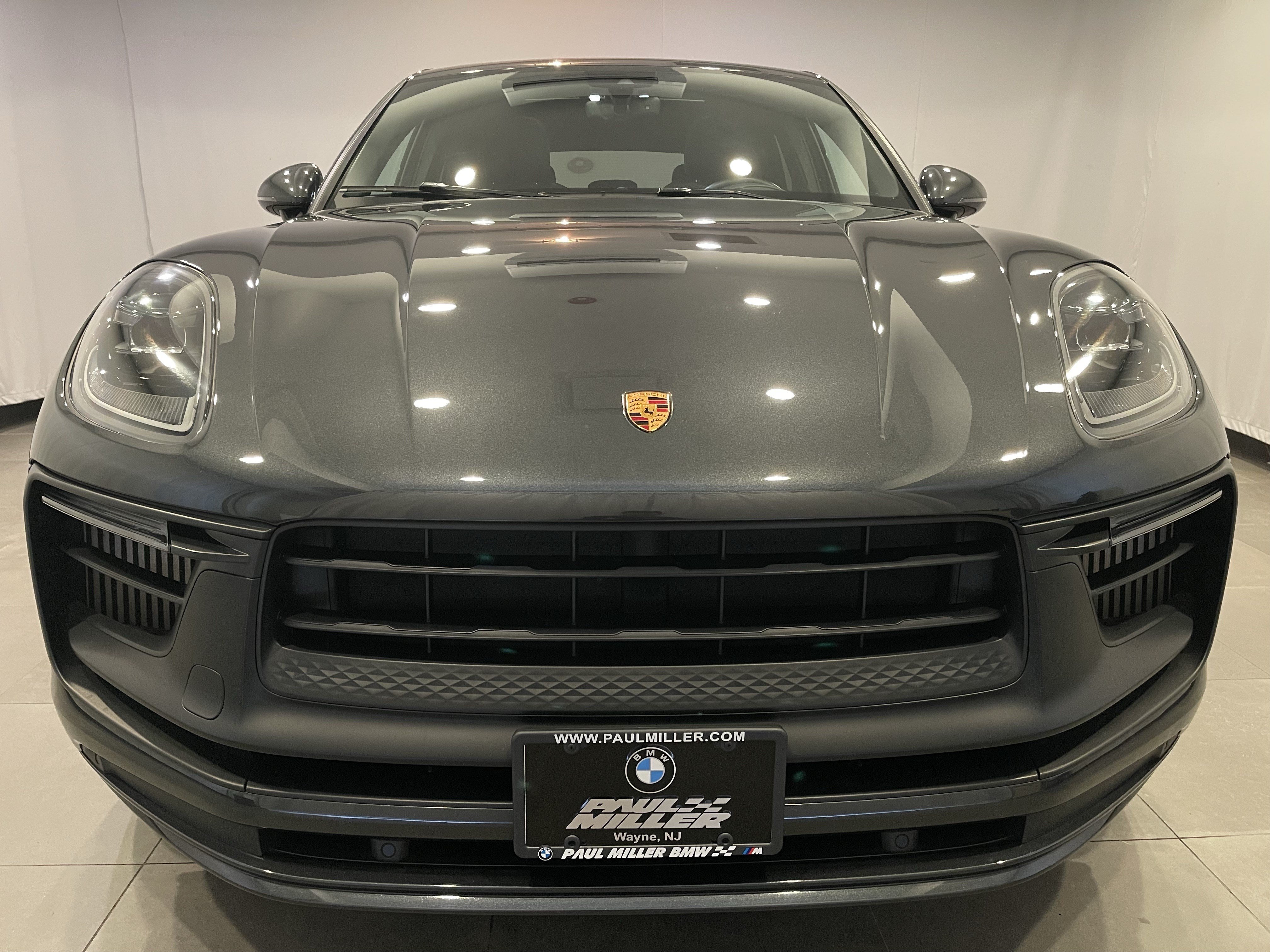 Used 2022 Porsche Macan GTS AWD/4WD image 2