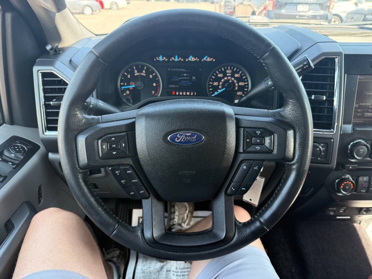 Used 2015 Ford F150 XLT w/ Equipment Group 302A Luxury AWD/4WD image 43