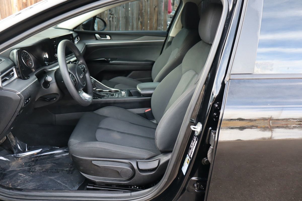 Used 2023 Kia K5 LXS image 19