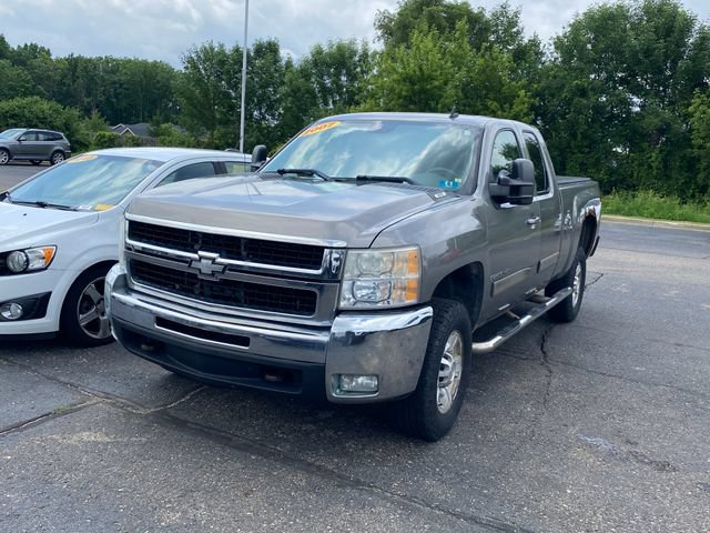 Used 2007 Chevrolet Silverado 2500 LTZ w/ Suspension Package, Off-Road AWD/4WD image 1